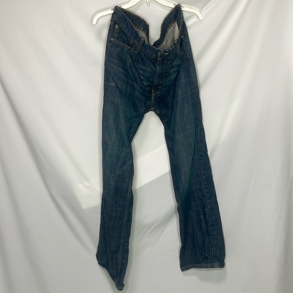 Men’s Striaght leg Levi jeans